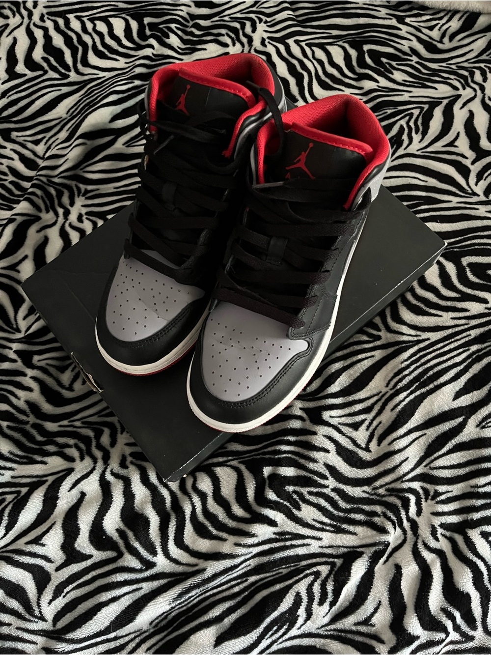 Jordan kids mid Sneakers - Black / Gray / Red